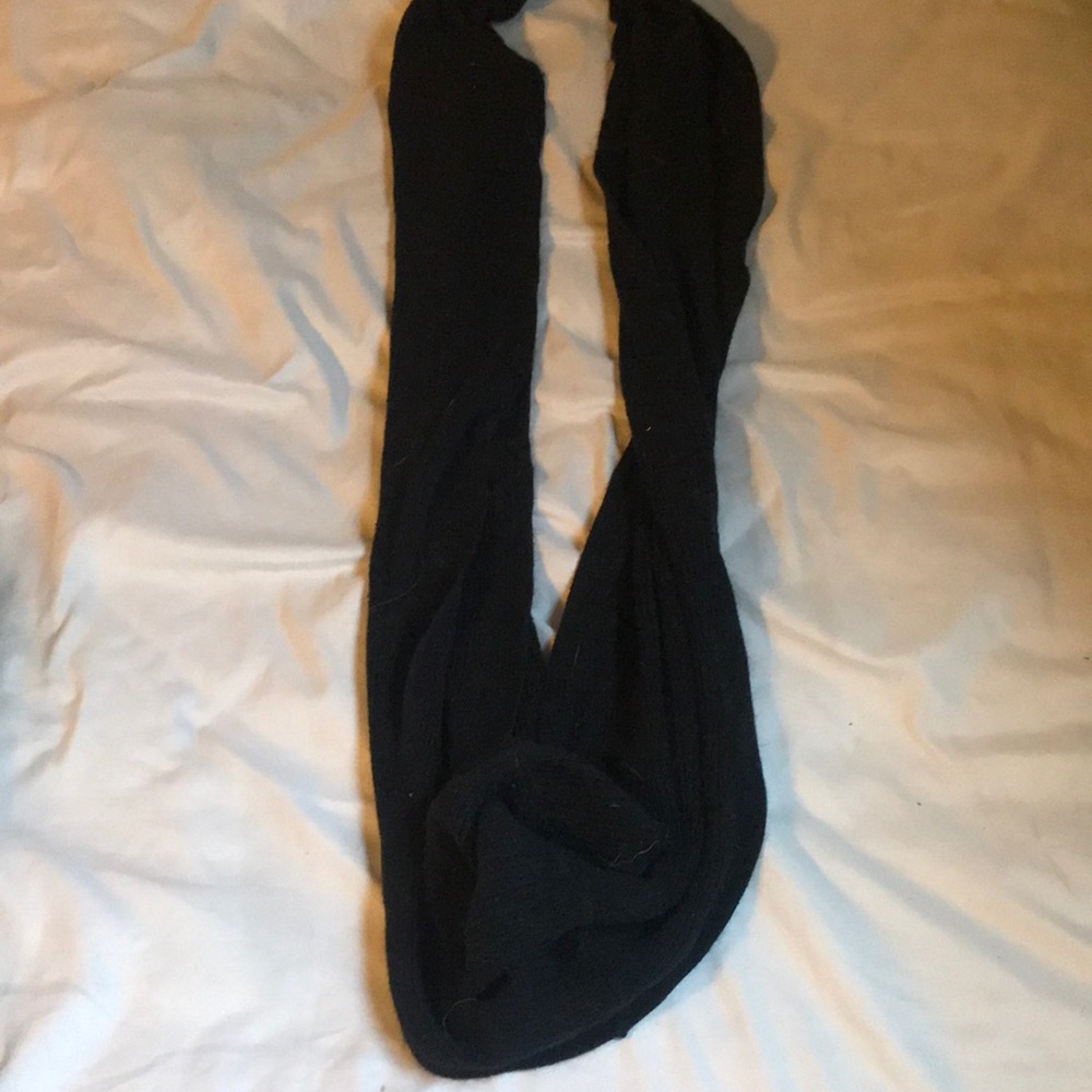 Scarf - Picture 2 of 2